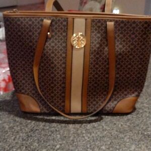 A large Brown and light brown tote bag!